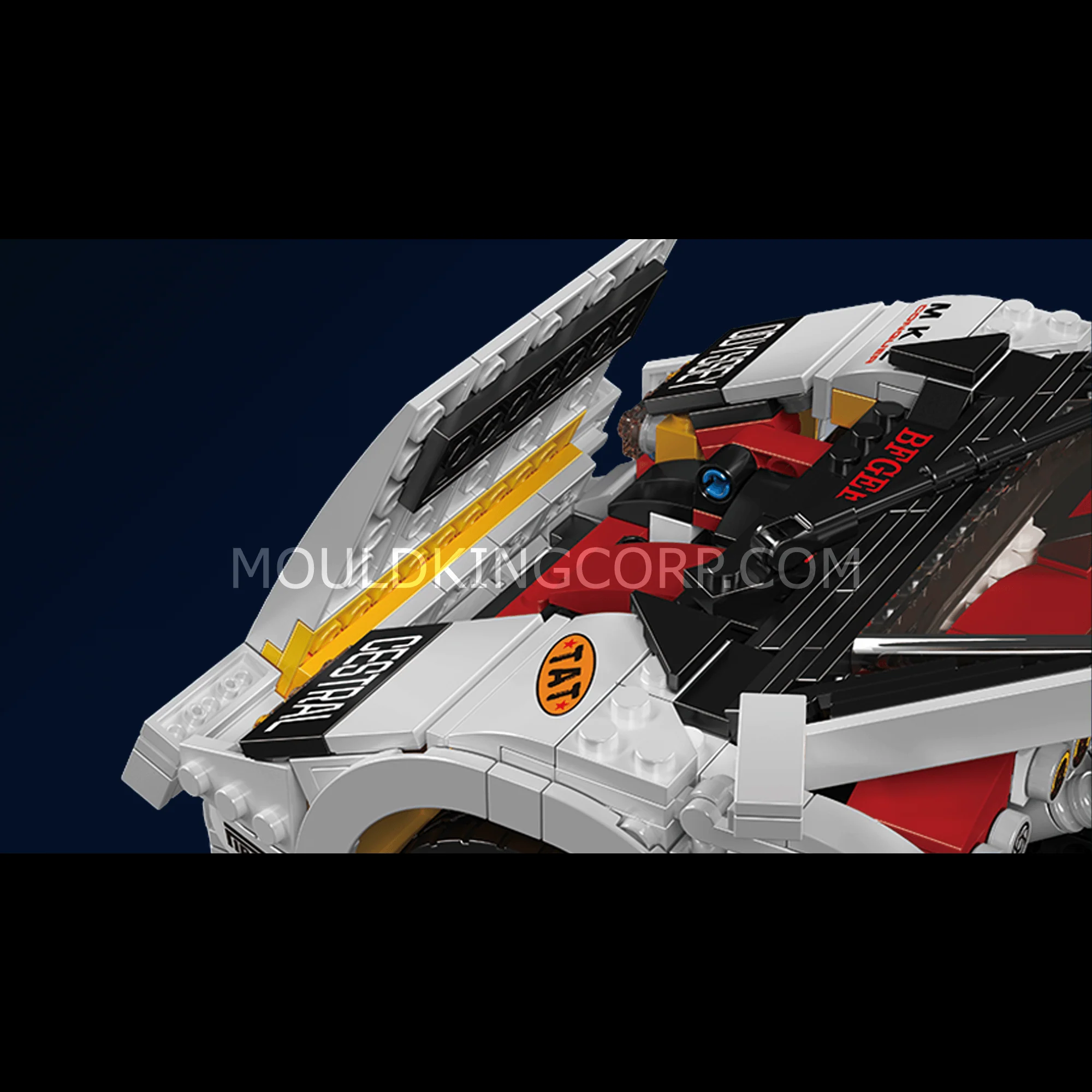 Mould King 13194 Remote Controlled 80S Italian Bull Coutach | 1,384 PCS