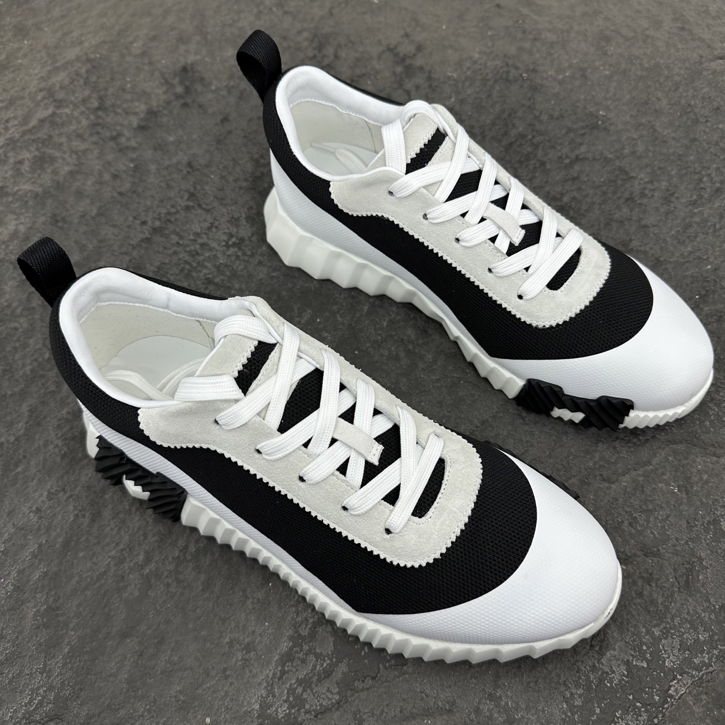 Hermes Bouncing Sneaker Size 36-46