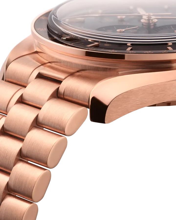 OMEGA SPEEDMASTER MOONWATCH PROFESSIONAL 42 MM, SEDNA™ GOLD ON SEDNA™ GOLD