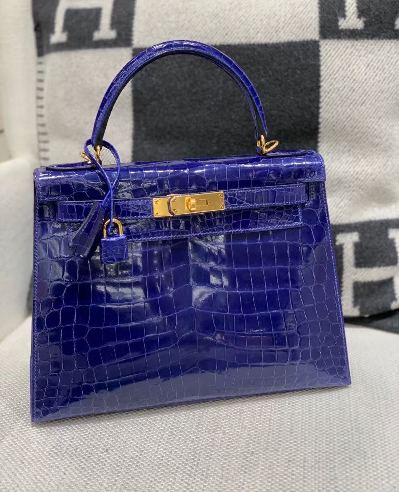 Hermès Kelly 25 Alligator blue customization