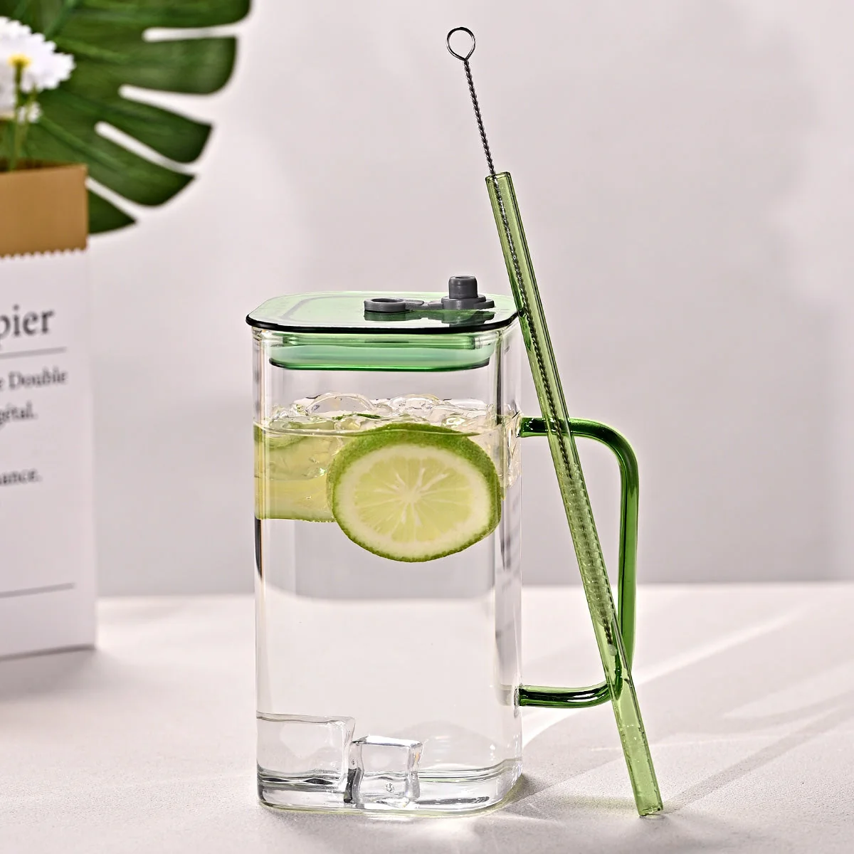 Large square straw cup