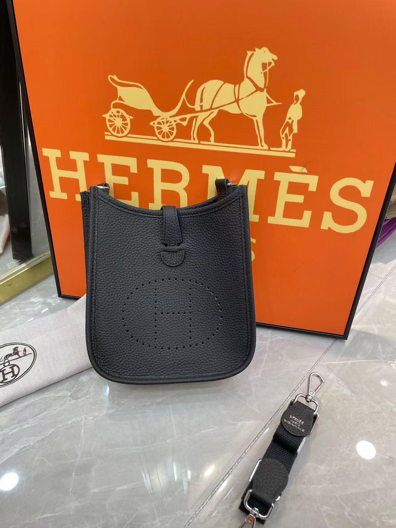 Hermes Evelyn 16-29
