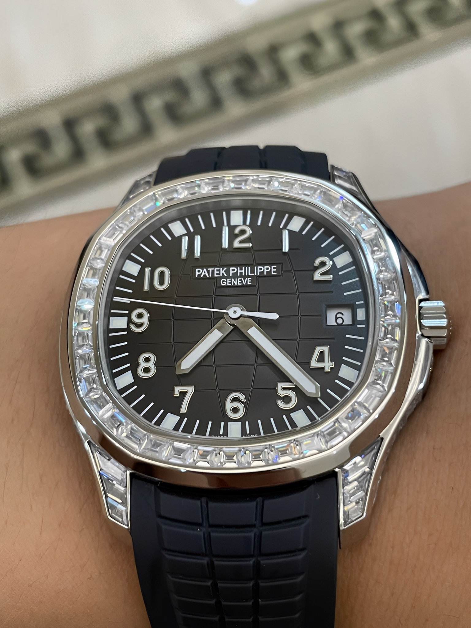 Patek Philippe Aquanaut 5167 300G 010 Black & Green & Brown 40mm