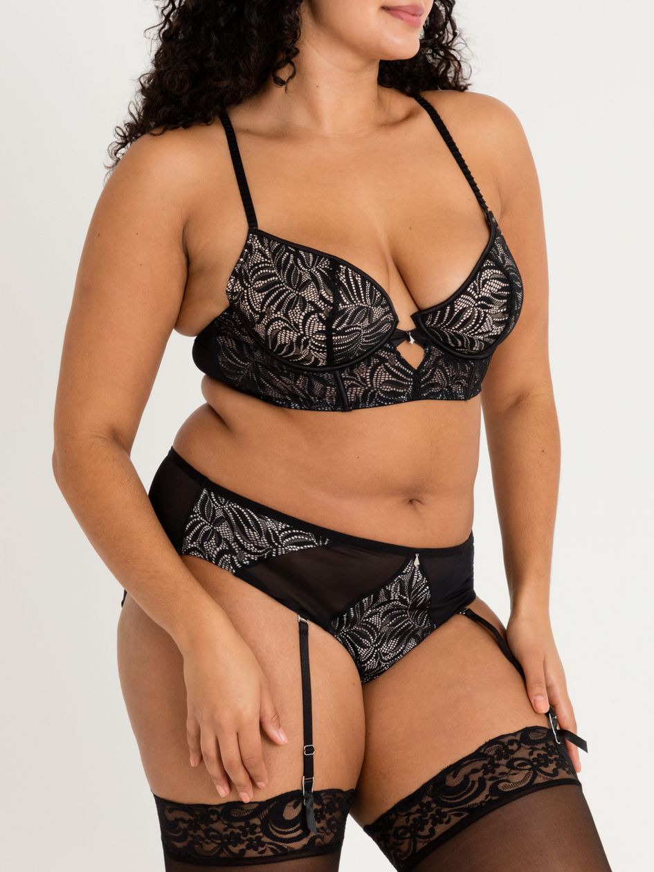 Lovehoney Plus Size Parisienne Charm Black Lace Crotchless Bra Set
