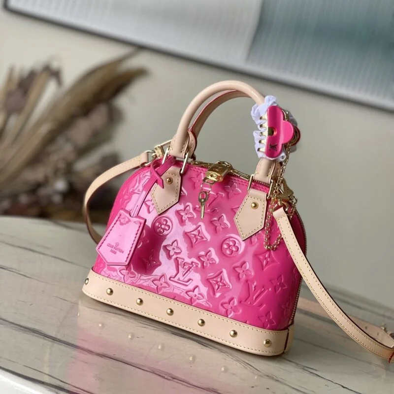 Louis Vuitton Luxury Monogram Casual Style Leather Pink M90611