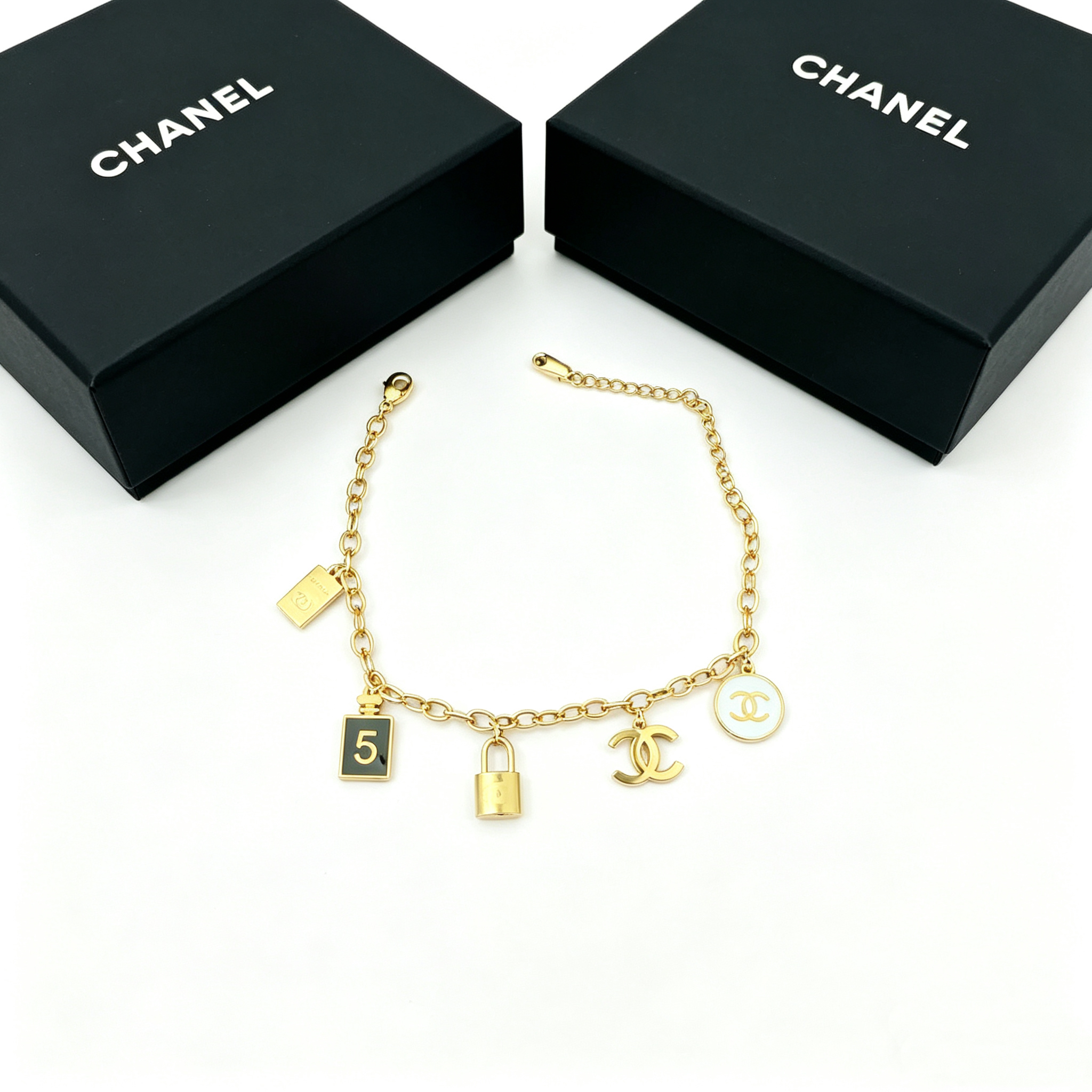 C—Metal Bracelet Pendant Style3