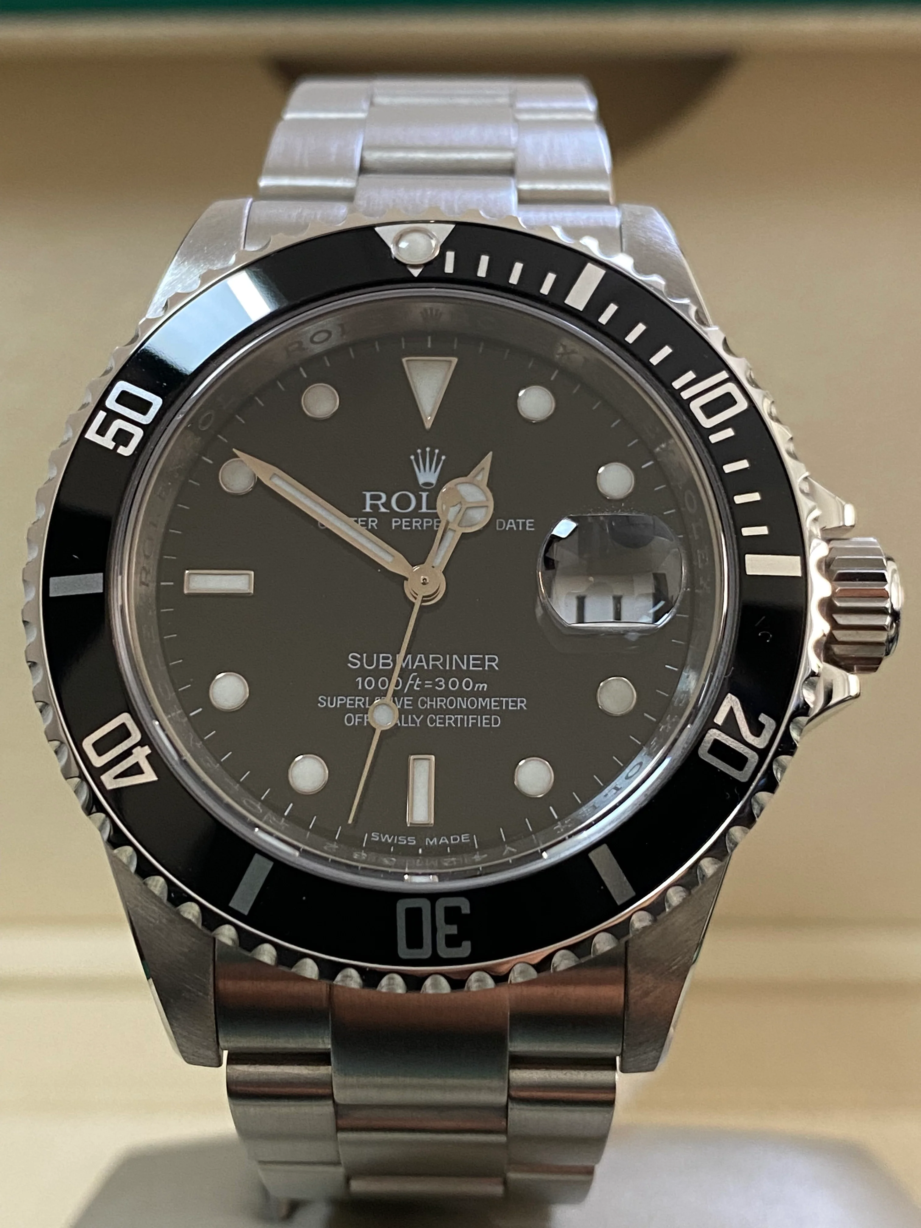 Rolex,Submariner Steel Submariner Date - V serial - Pre Ceramic Bezel - Black Dial - 16610 *COMPLETE*