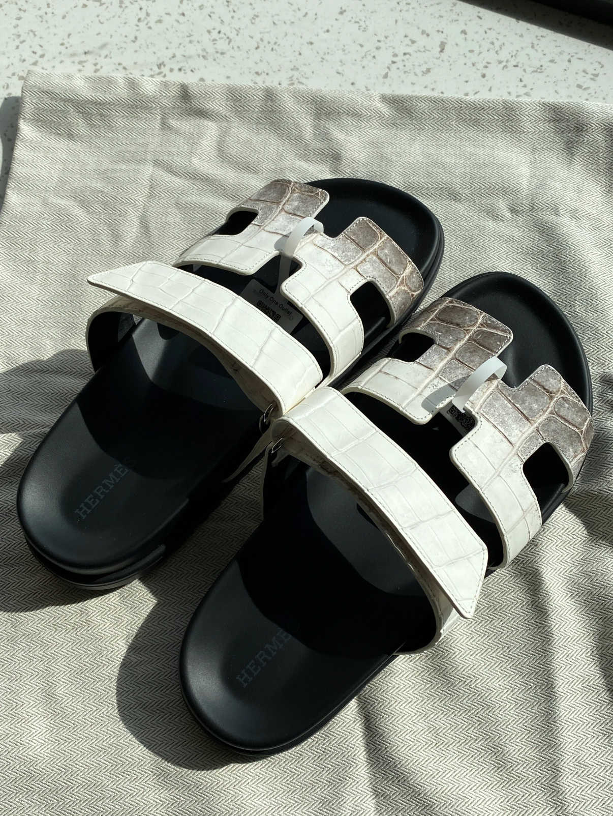 Hermès Himalaya Nile crocodile leather slippers