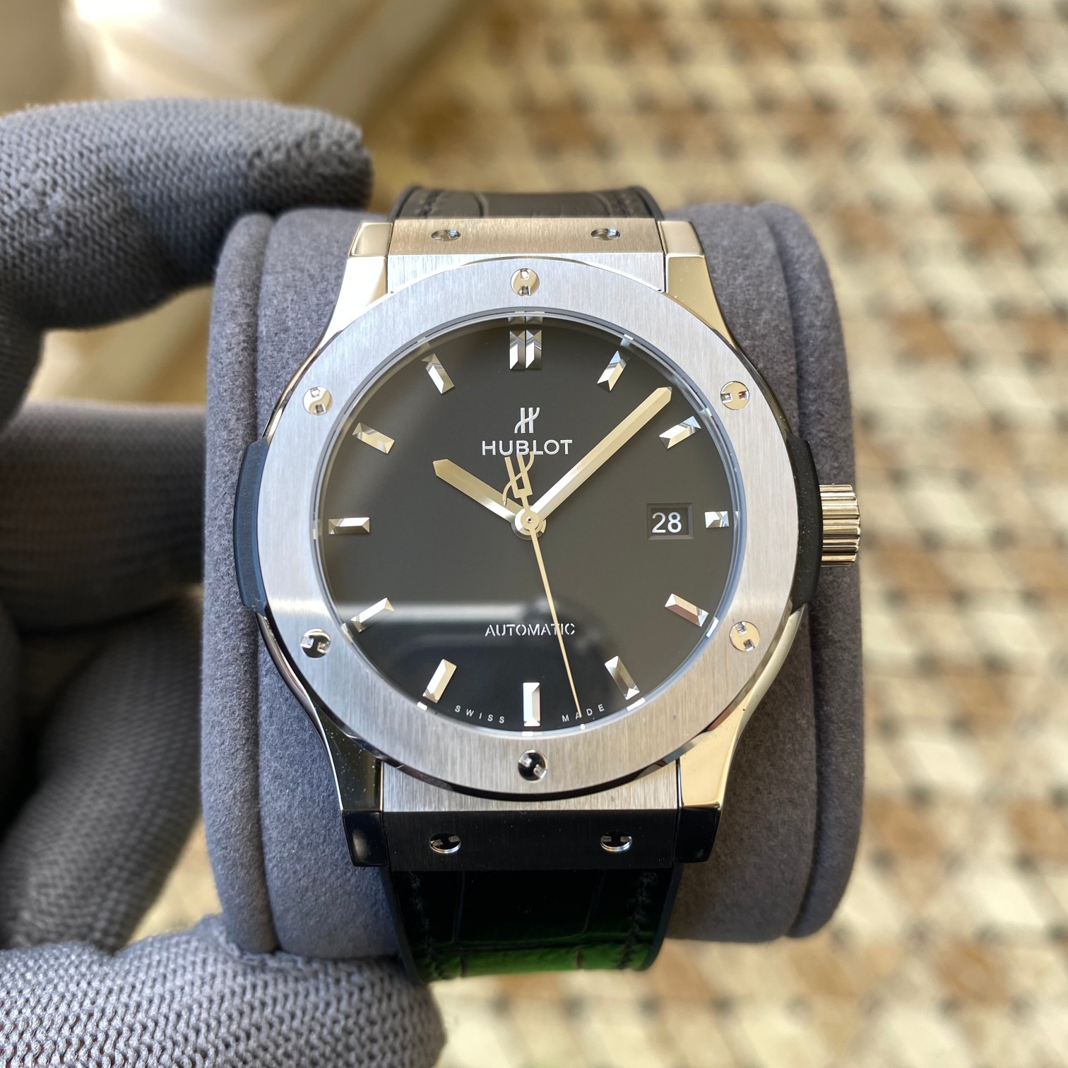 Hublot Classic Fusion 511.NX.7170.RX 45mm Mens