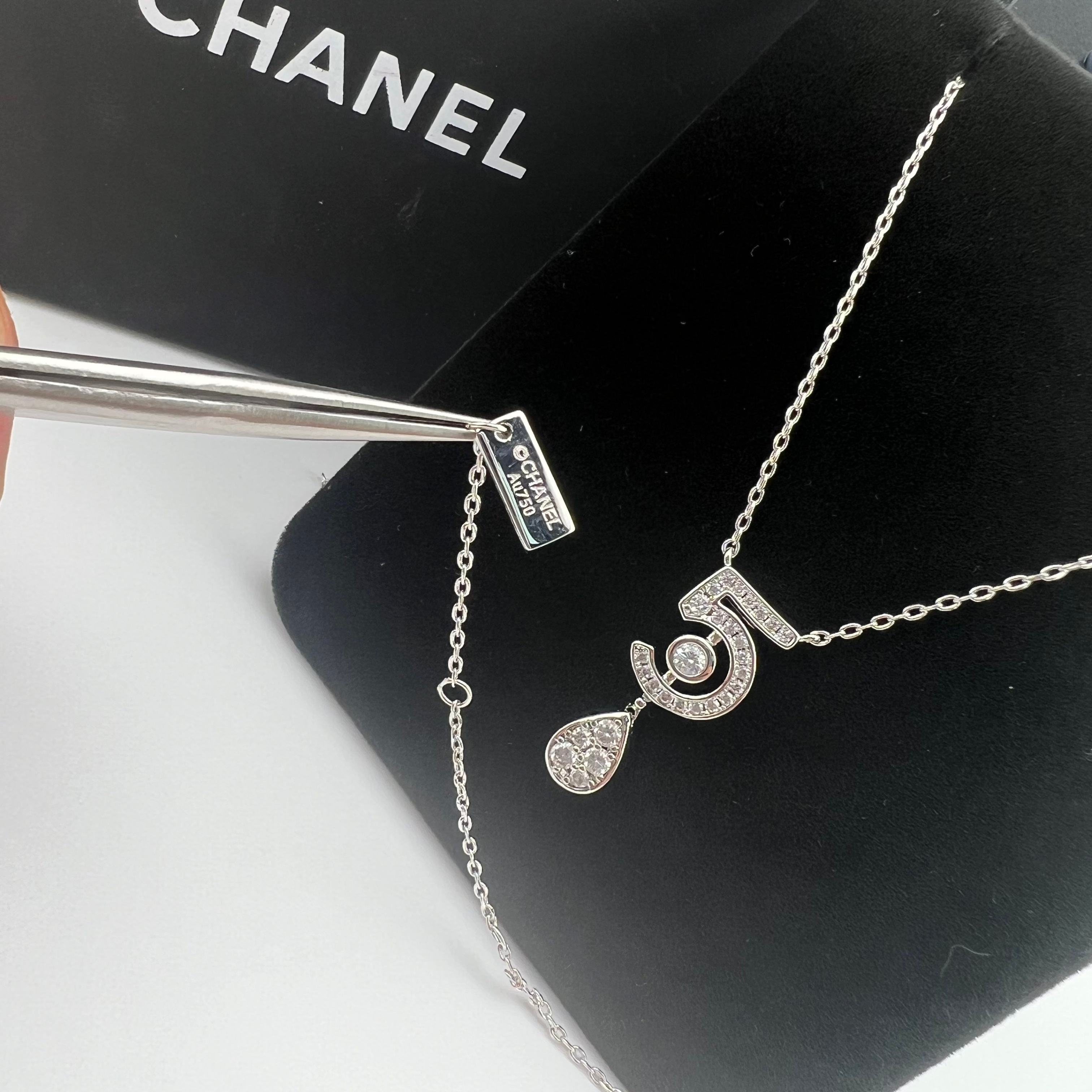 Water droplet diamond collarbone necklace - Artisantouchss