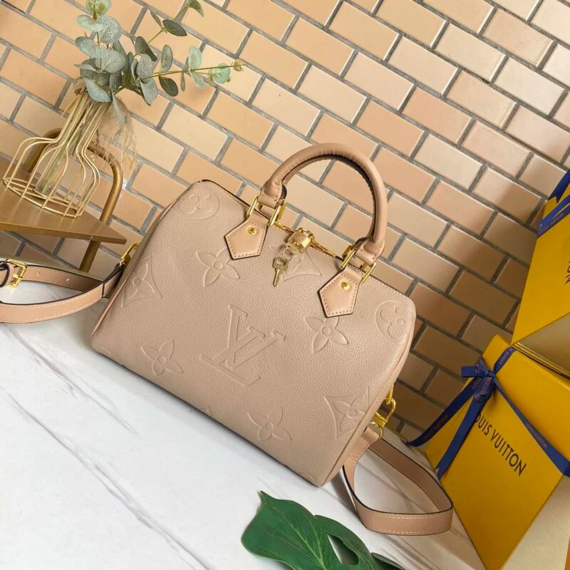 Louis Vuitton Speedy Bandouliere 25 Handbag