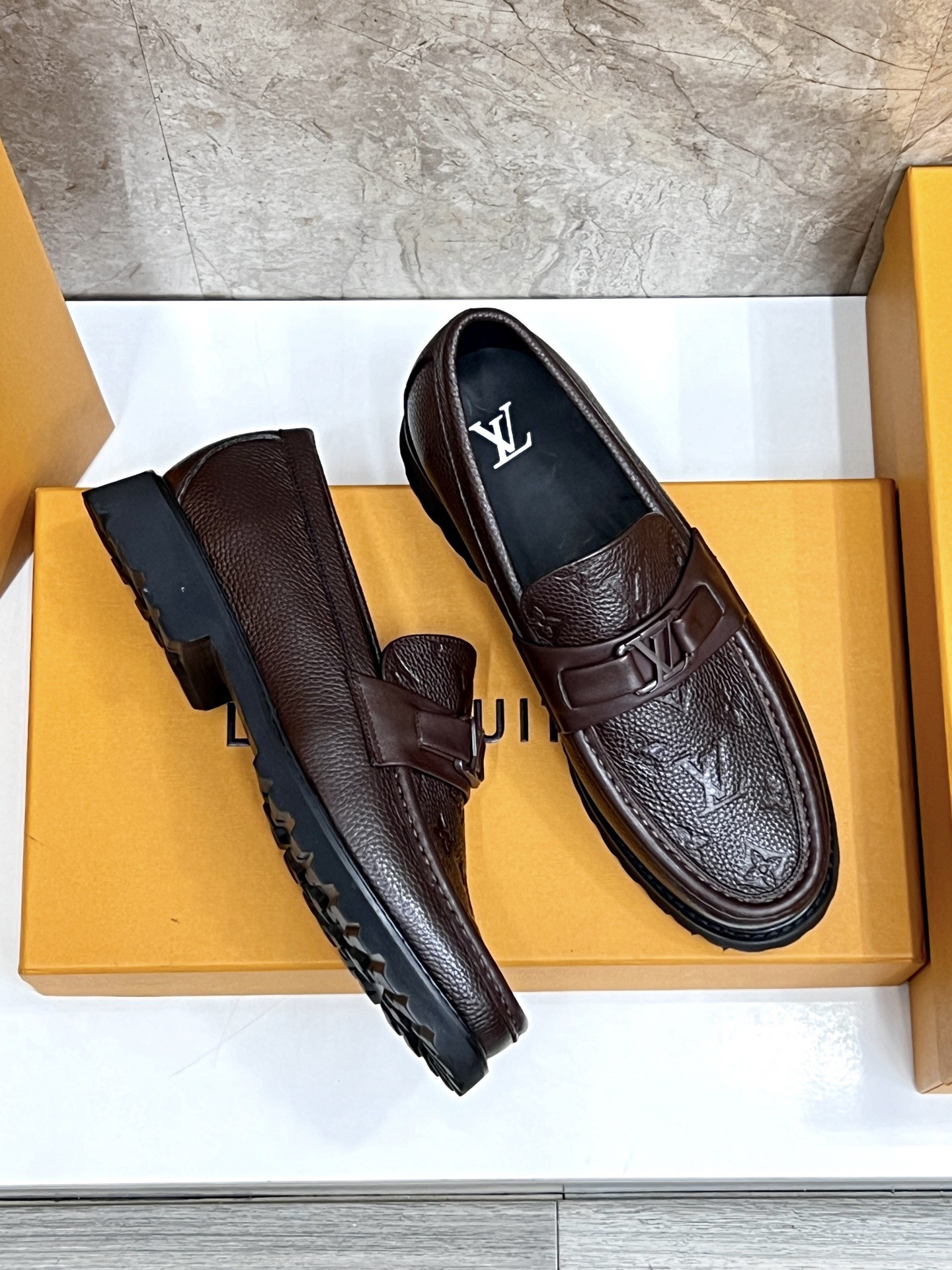 L X V Men's new high qualityLoafers detail 4