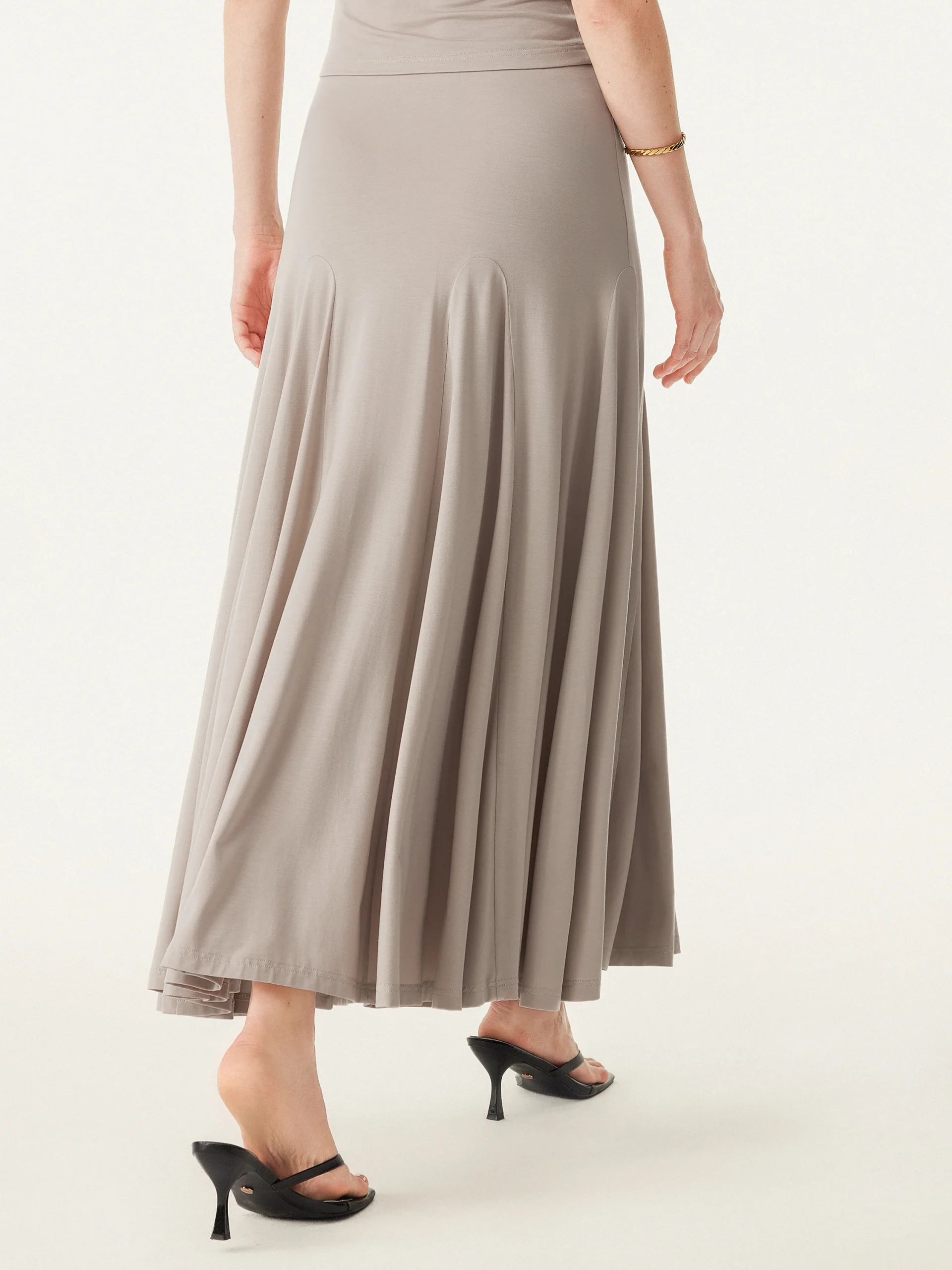 Ultrasoft Flowy Midi Pull-on Skirt
