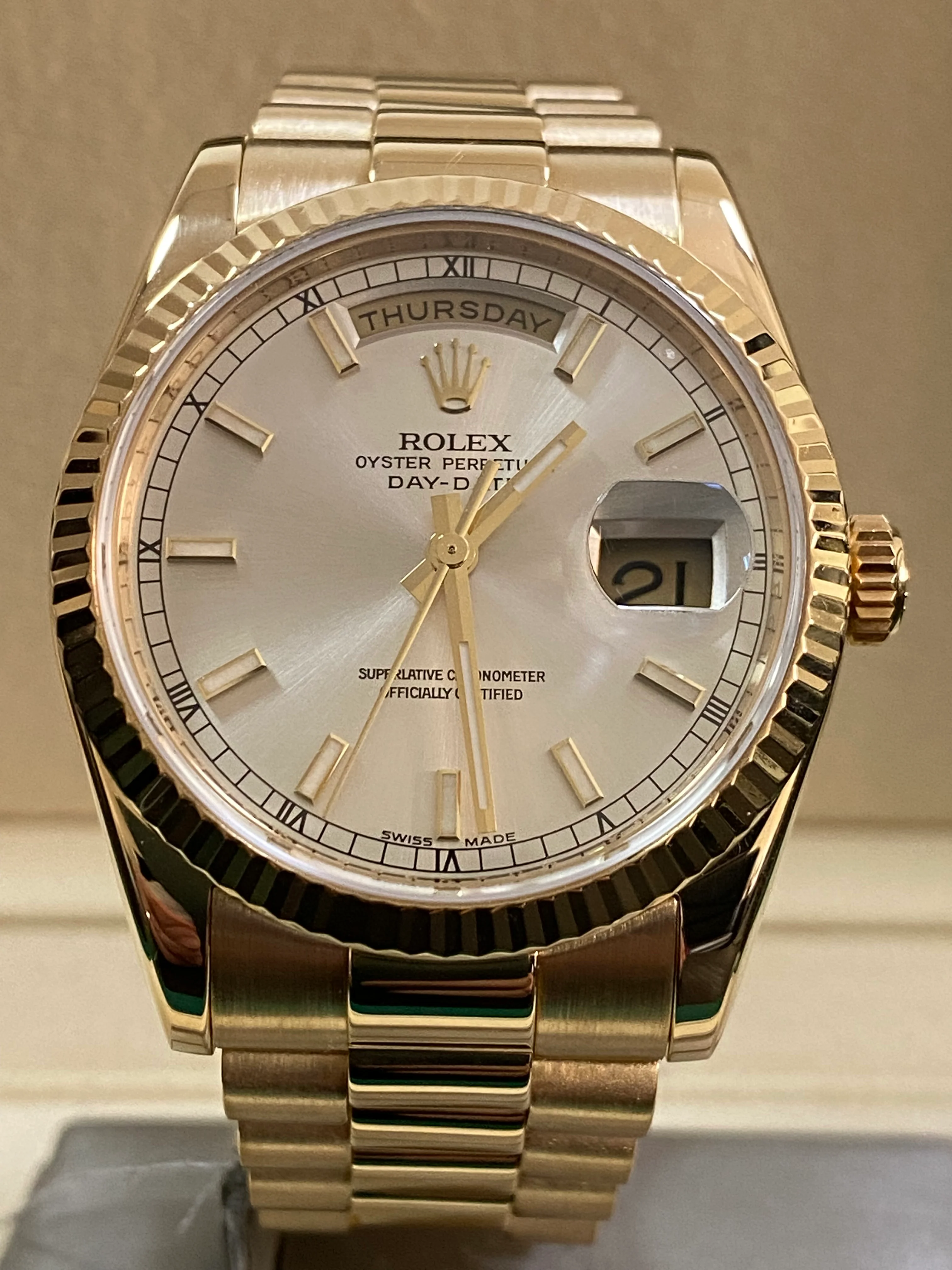 Rolex Yellow Gold Day-Date 36 - M serial - Fluted Bezel - Silver Index Dial - President Bracelet - 118238