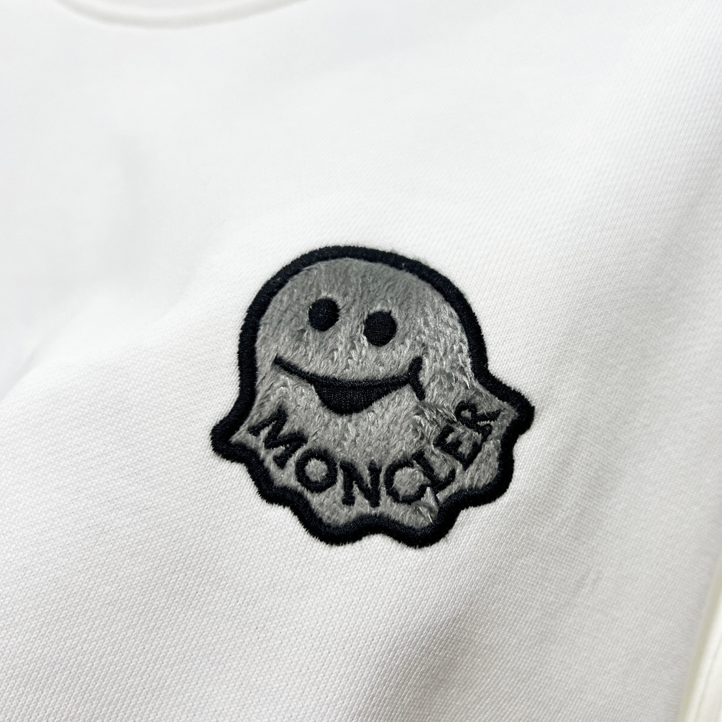 Moncler Unisex Sweatshirt Size S-XL