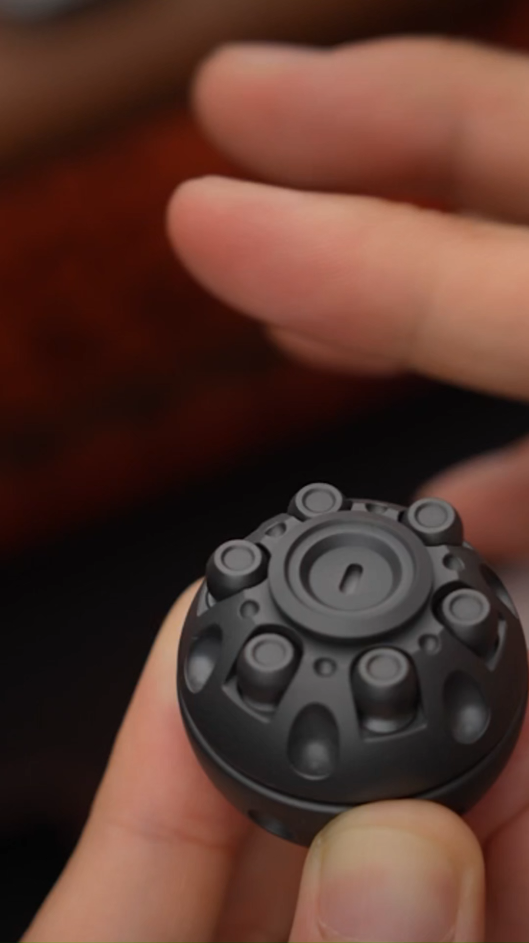 42.COSMO&MACKIE Death Star Fidget Spinner  Ratchet Coin