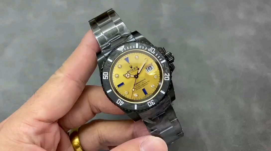 Rolex Submariner Diw 116610 PVD-DLC Stainless Steel Carbon Fiber Bezel Champagne Dial