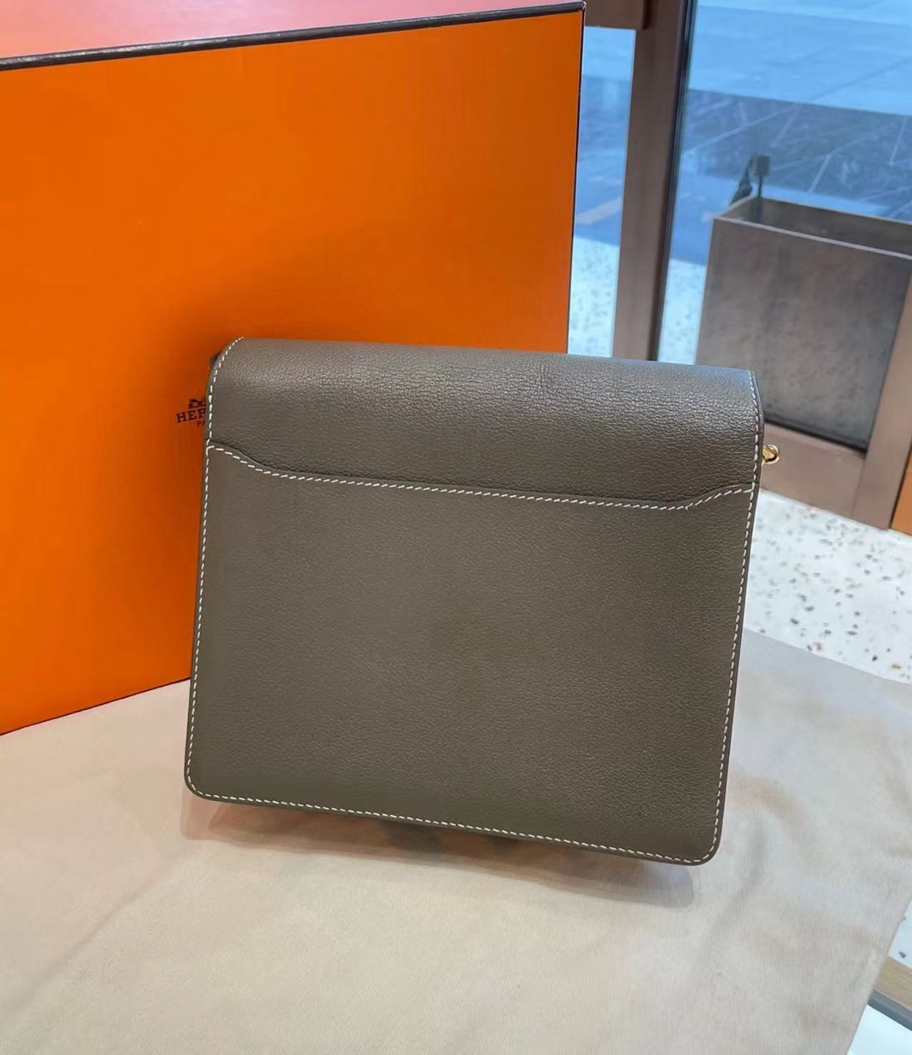 Roulis 18-23 Custom-made Gold