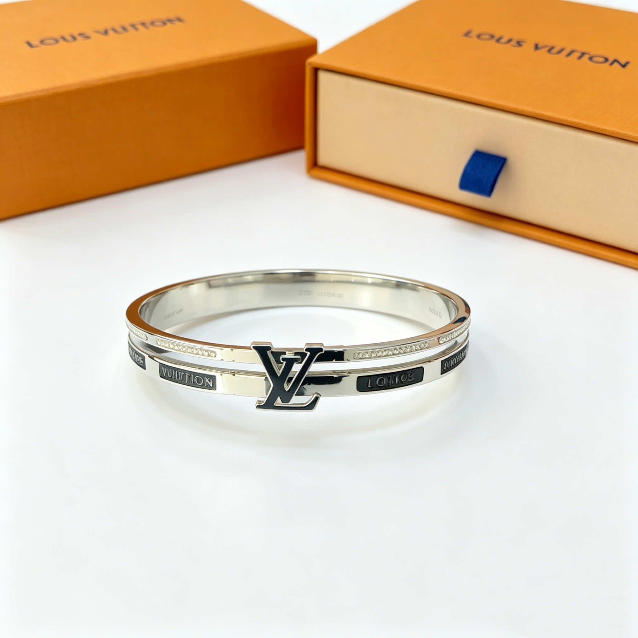 L—Double-layer Diamond-set Metal Bangle Style 2