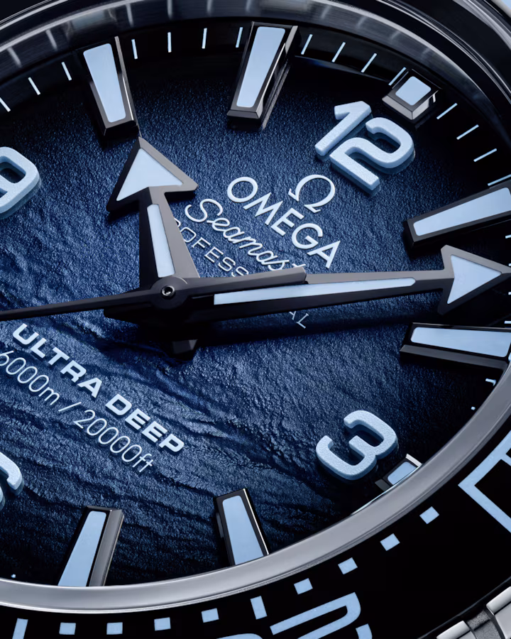 Seamaster Planet Ocean 6000M 45.5 mm, O‑MEGASTEEL on O‑MEGASTEEL
