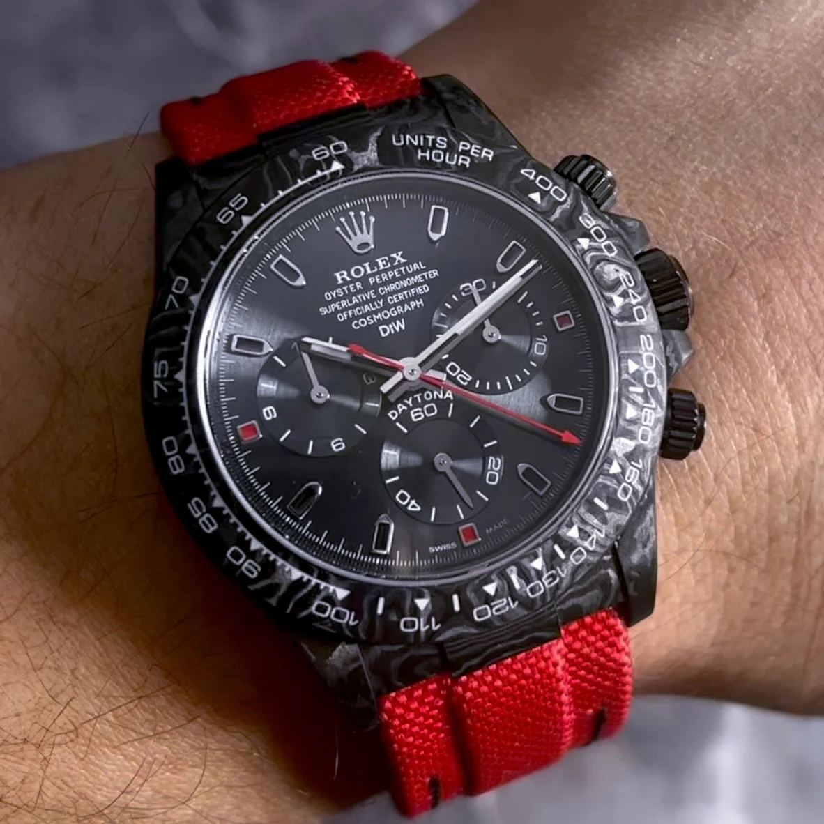 DiW Rolex Daytona “ALL CARBON RED EDITION