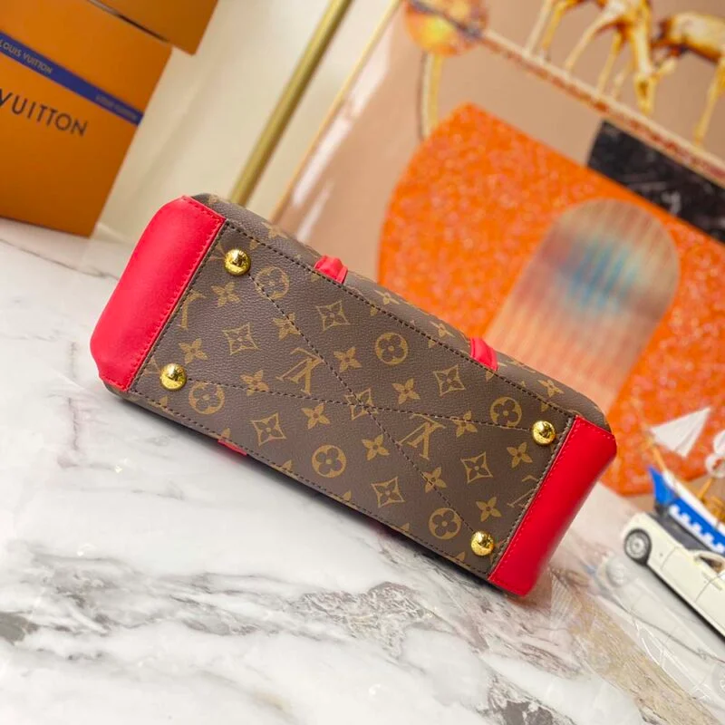 Louis Vuitton Monogram Canvas Soufflot Mm
