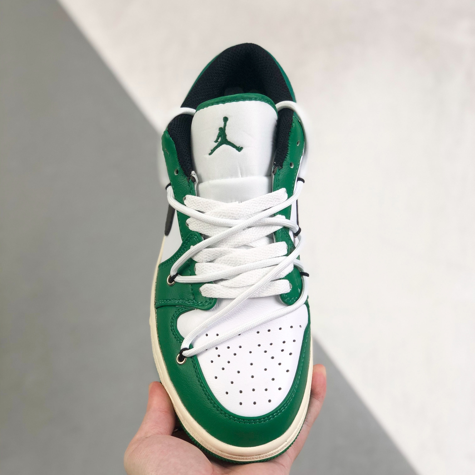 Nike Air Jordan 1 x OFF White Low Top Sneakers Shoes Gr. 36-46