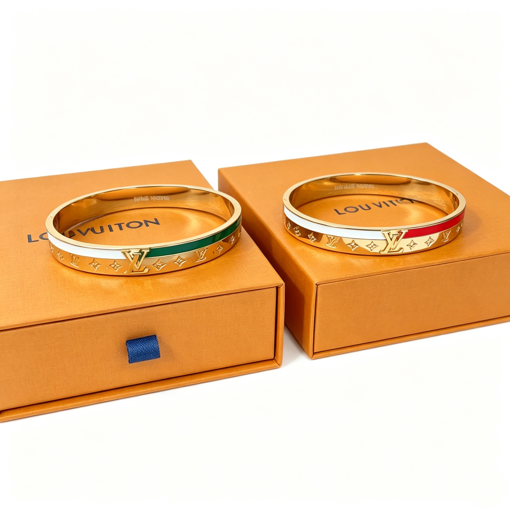 L — Single-layer two-tone bangle