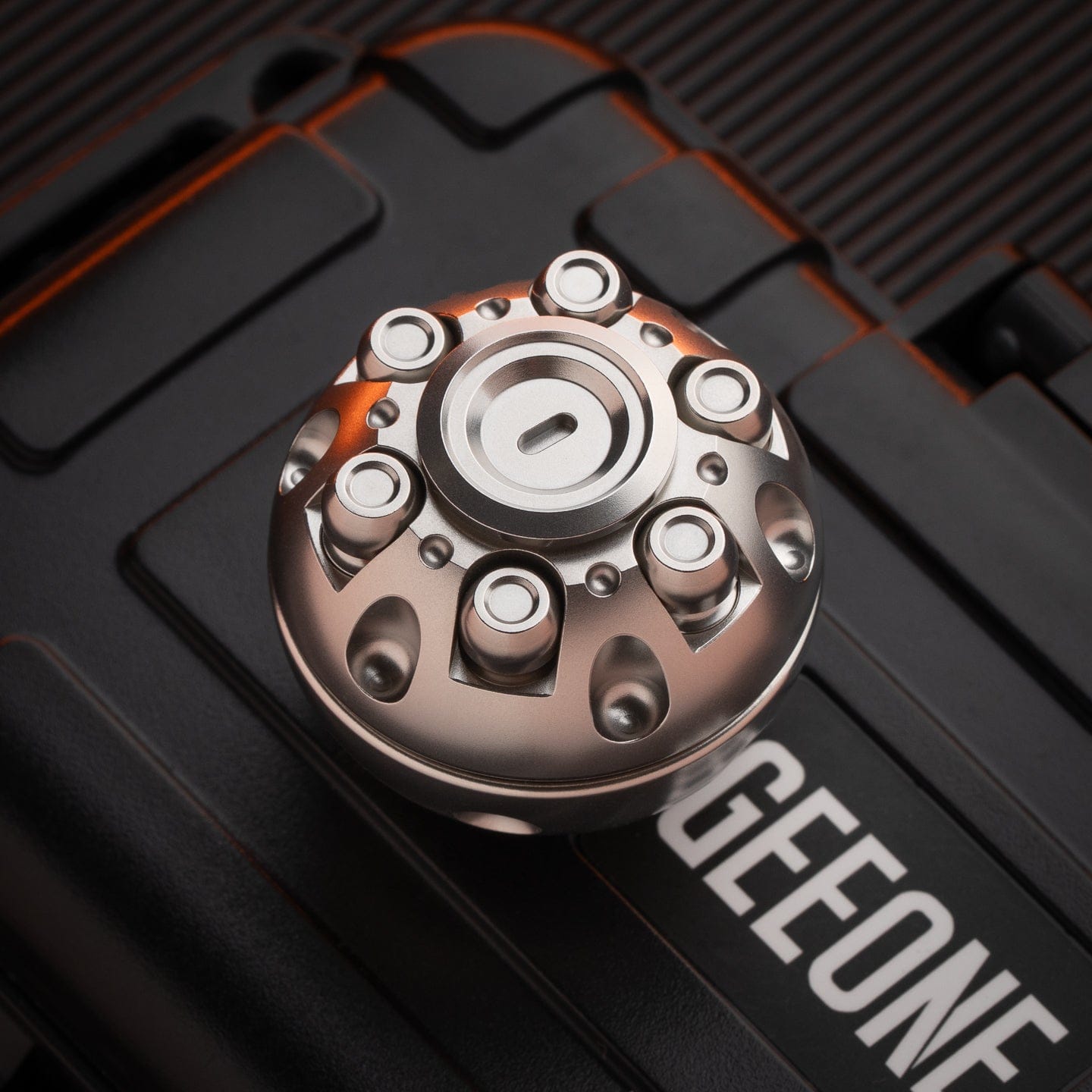 42.COSMO&MACKIE Death Star Fidget Spinner  Ratchet Coin