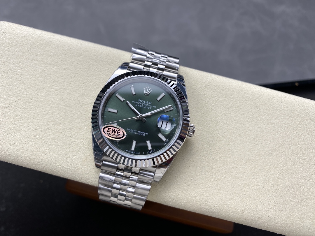 Rolex Datejust 126334 0028 41 Oystersteel and White Gold Mens Watch