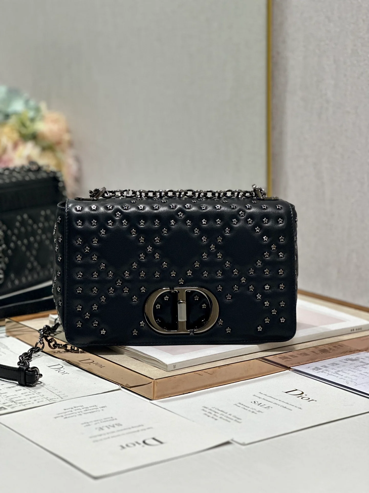 Medium Caro Bag Black/White For Women 10in/25.5cm