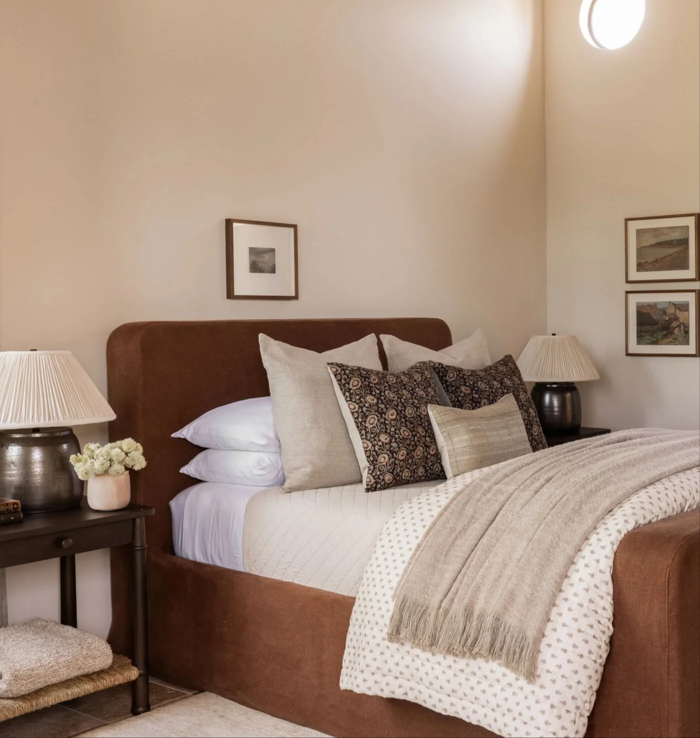 Khatie Bed