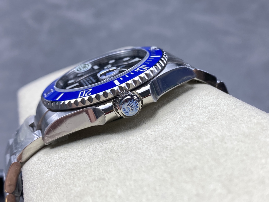 Rolex Submariner 126619LB 0003 Blue Ceramic Bezel Black Dial 41mm Mens Replica Watch