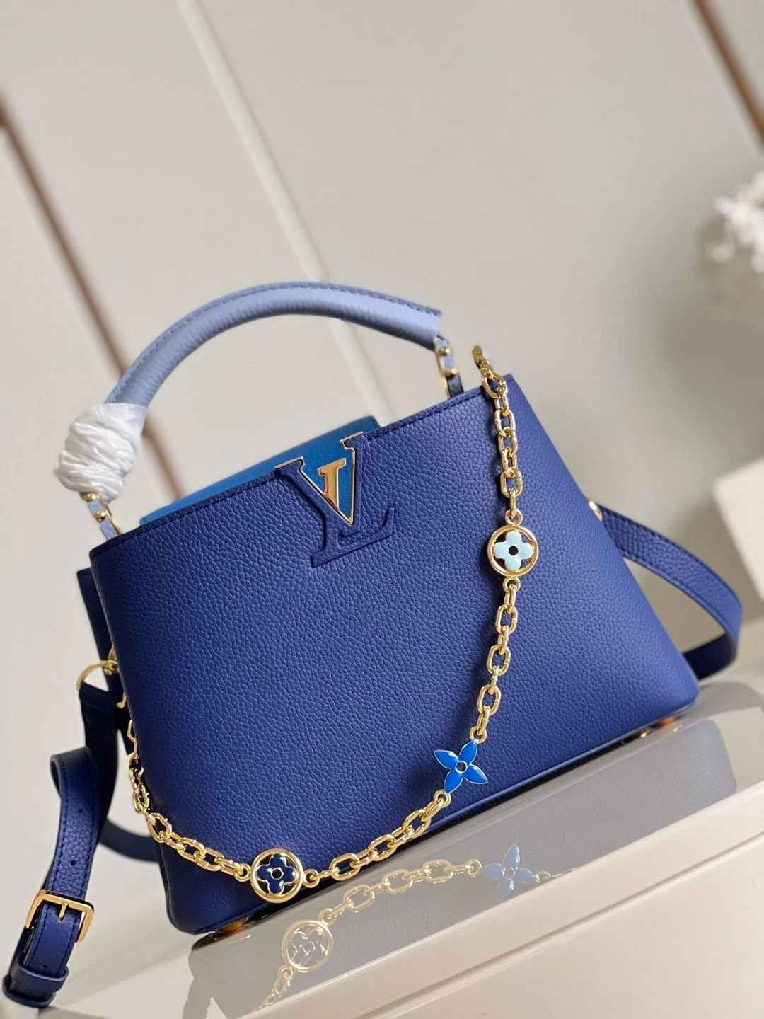 Louis Vuitton Capucines BB Blue For Women, Womens Handbags, Shoulder Bags And Crossbody Bags 10.6in/27cm LV