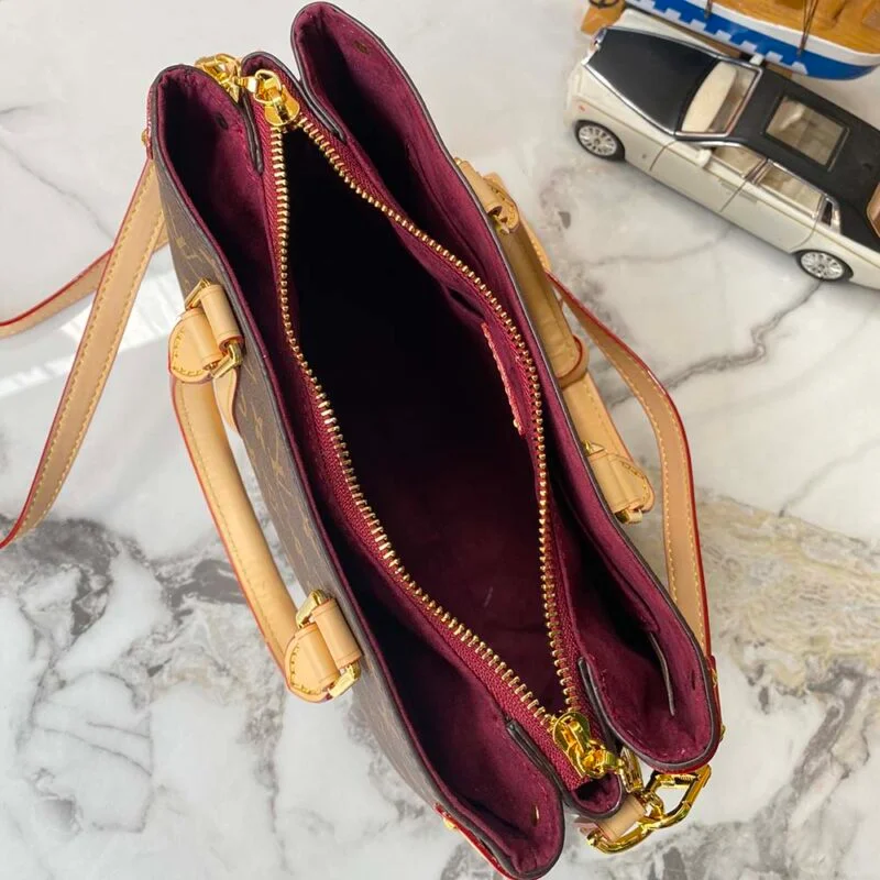 Louis Vuitton Monogram Canvas Soufflot Bb