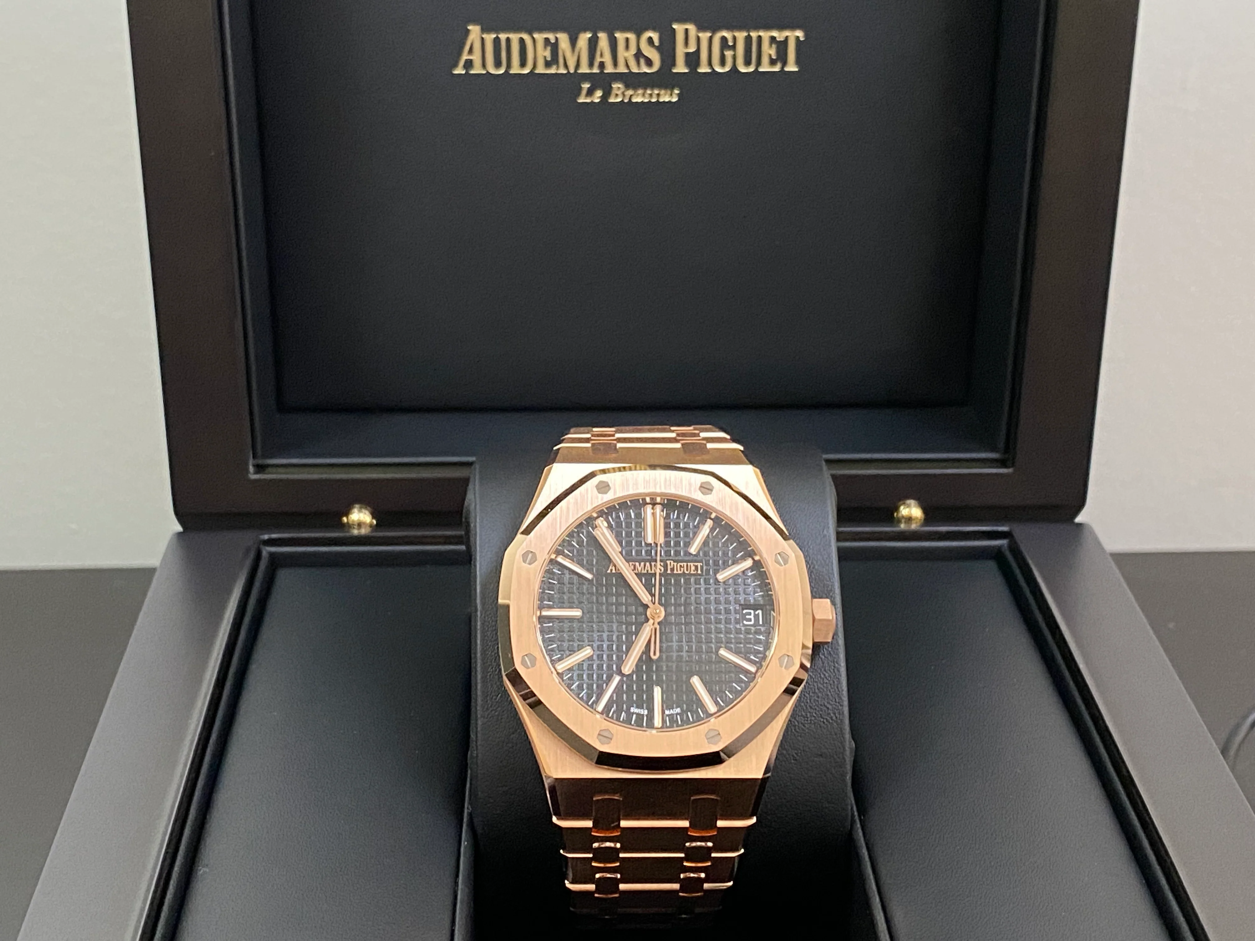Audemars Piguet Royal Oak Selfwinding - 2023 - Rose Gold - Black Dial 15510OR.OO.1320R.04