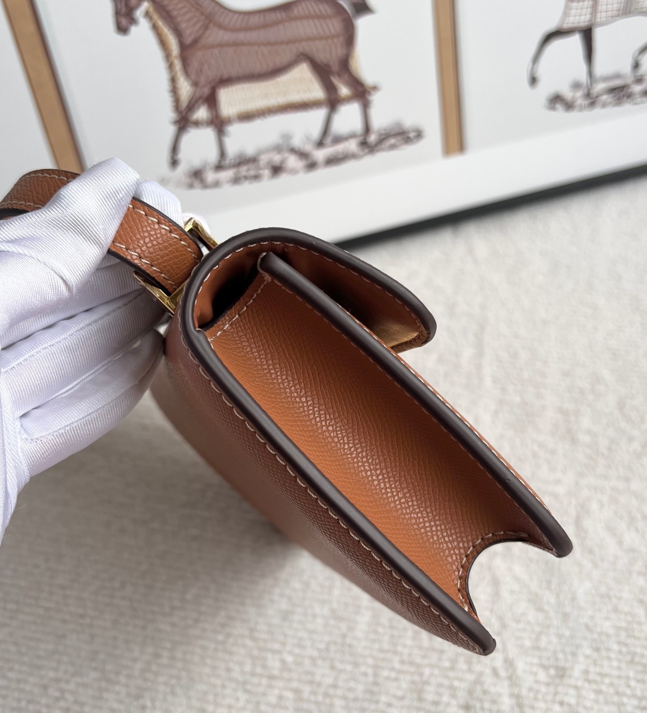 Hermes Constance Elan 24