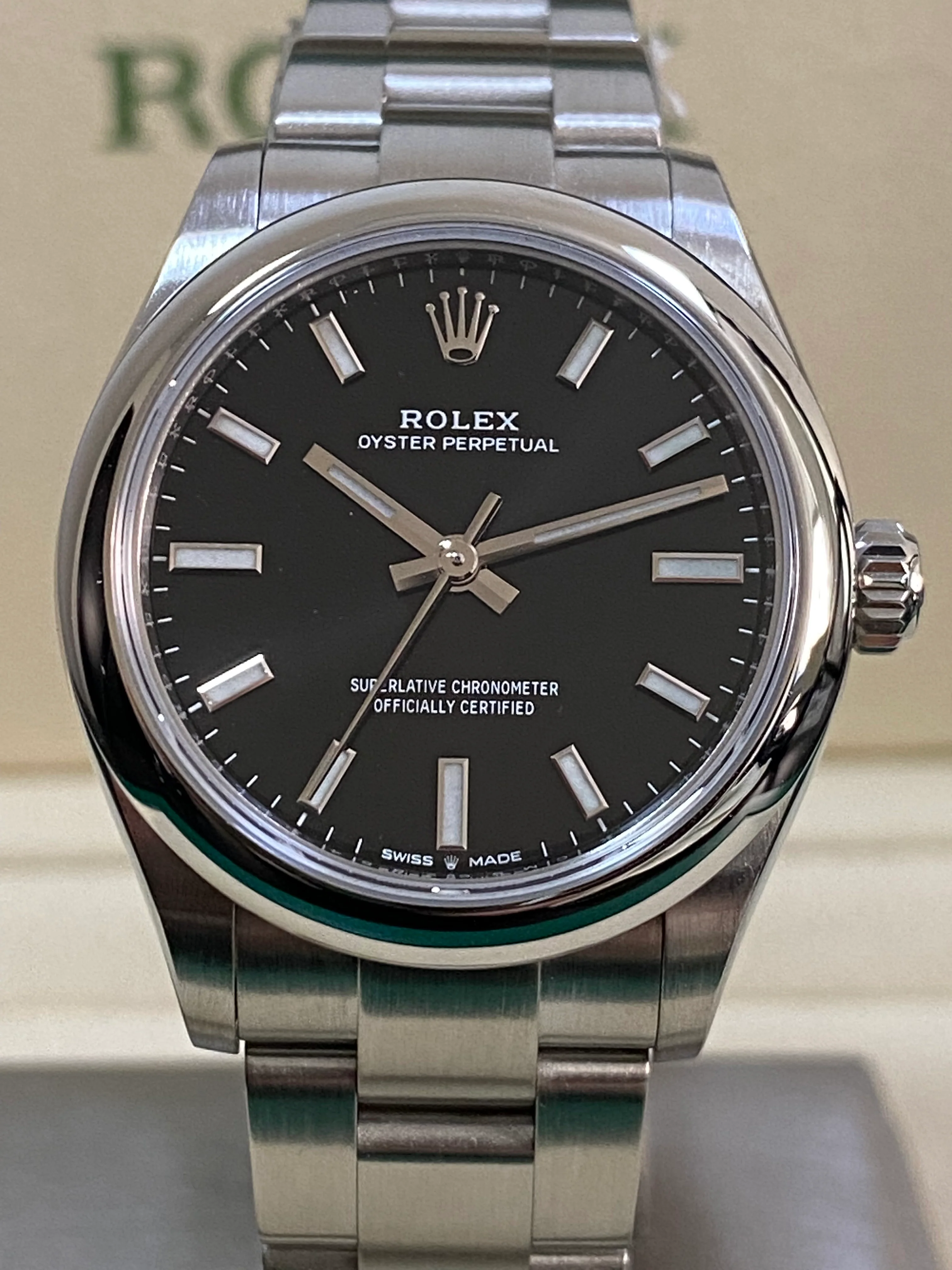 Rolex Oyster Perpetual 31 - 2023 - Domed Bezel - Black Index Dial - Oyster Bracelet - 277200