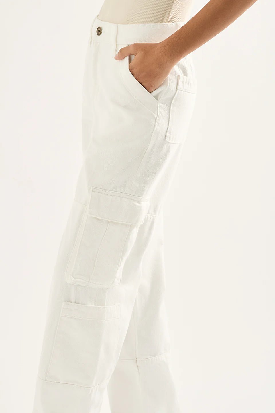 Utility Wide-Leg Jeans