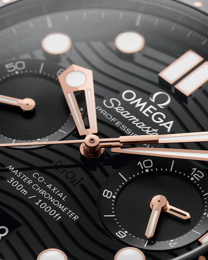 SEAMASTERDIVER 300M44 MM STEEL ? SEDNA GOLD ON RUBBER STRAP