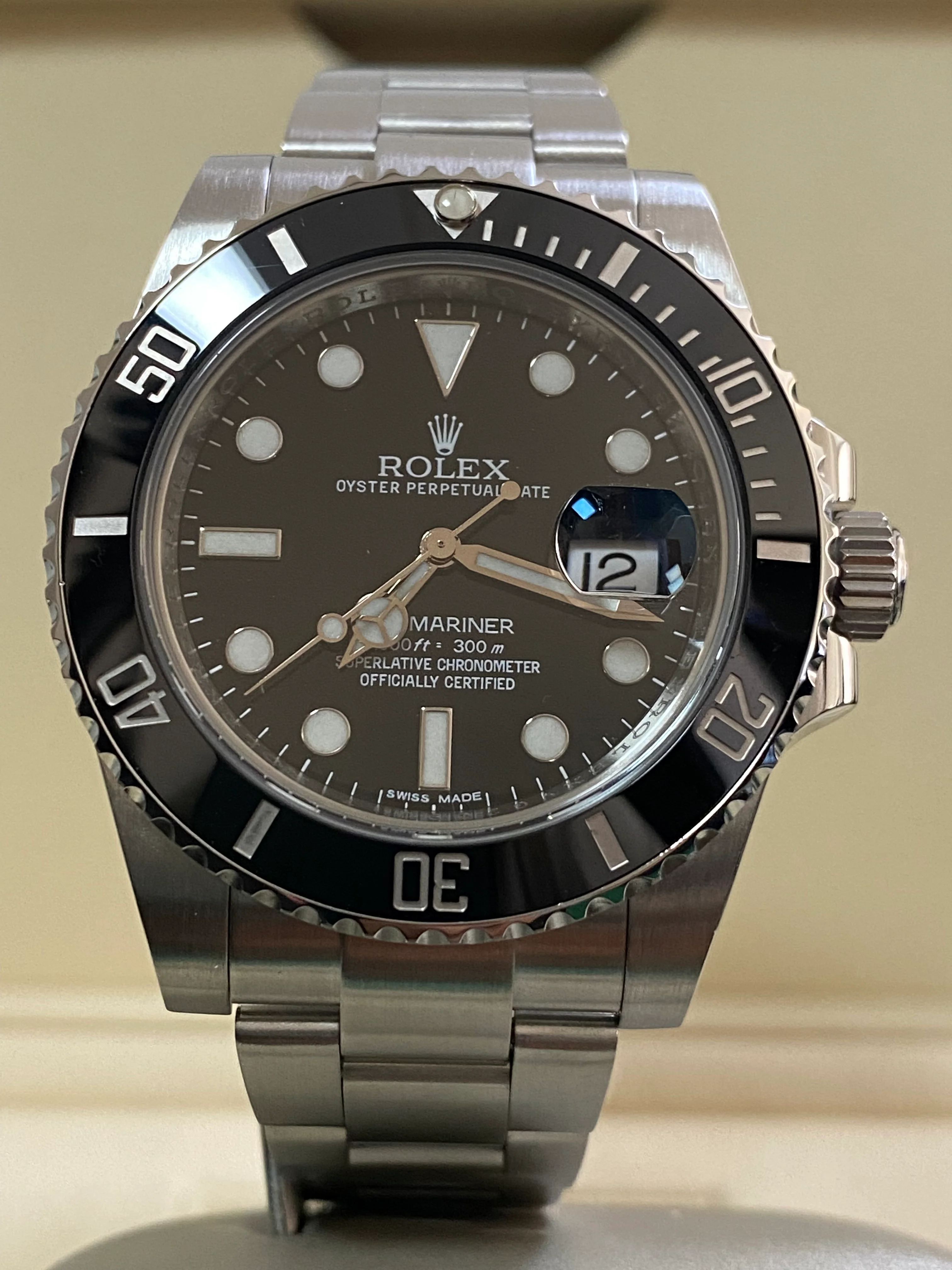 Rolex,Submariner Steel Submariner Date - G serial - Ceramic Bezel - Black Dial 116610
