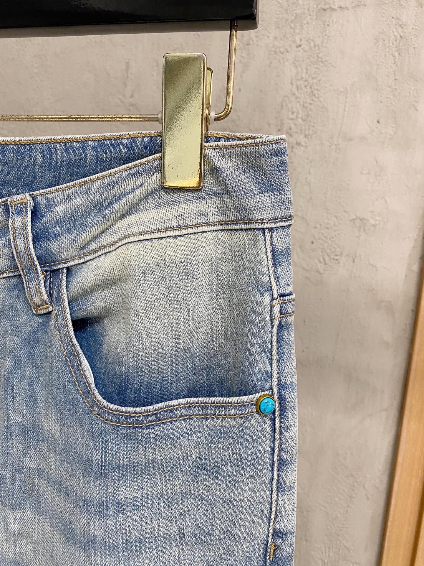 Product detail 4