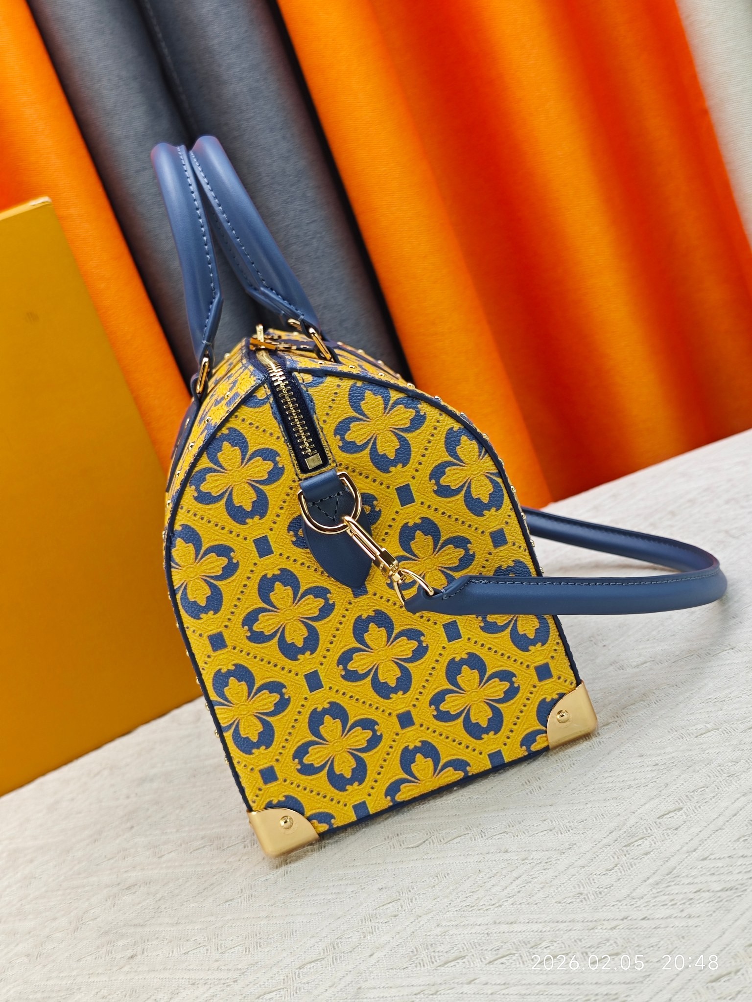 Product detail 12