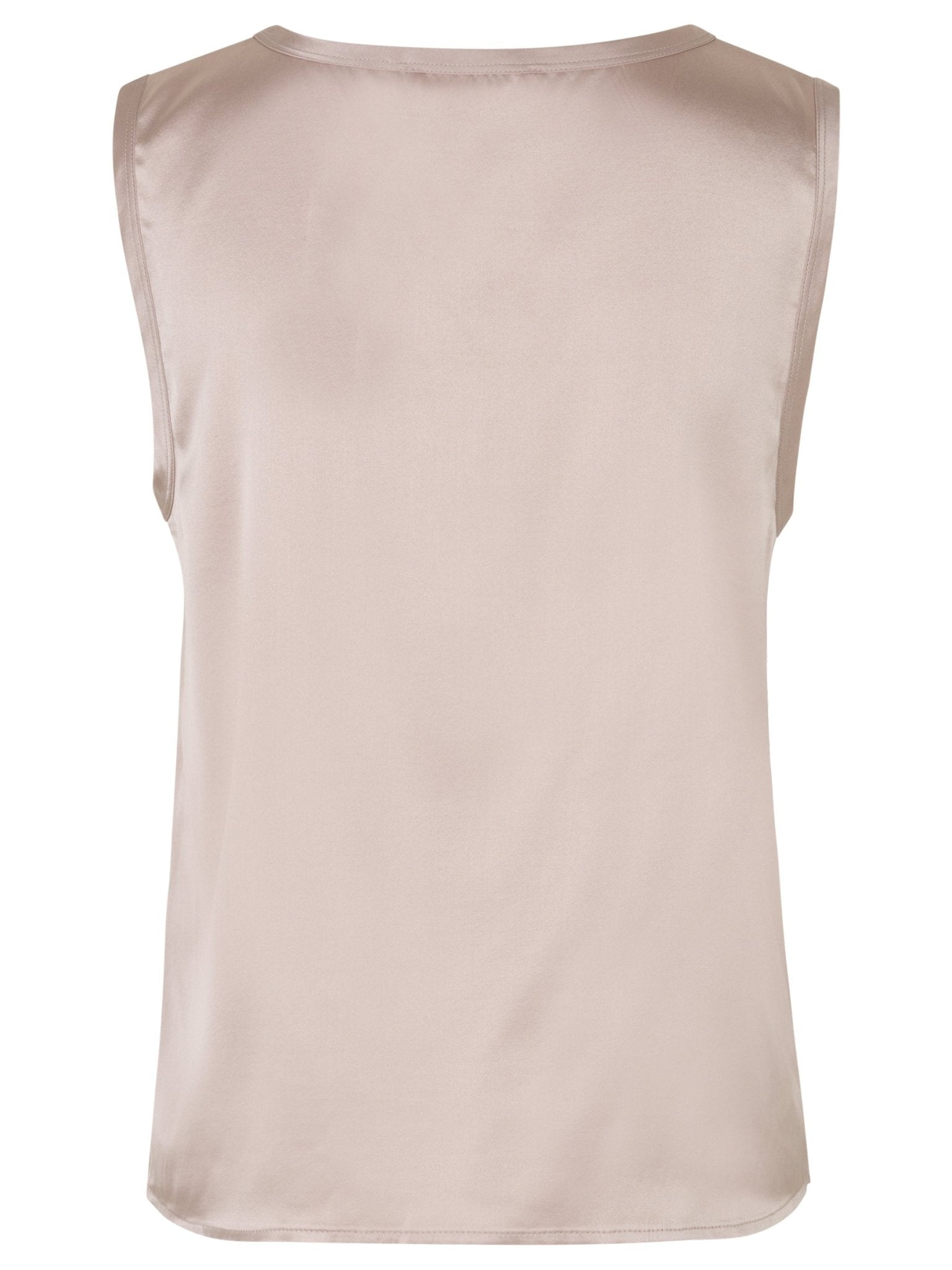 Figure-Flattering Silk‌ Top