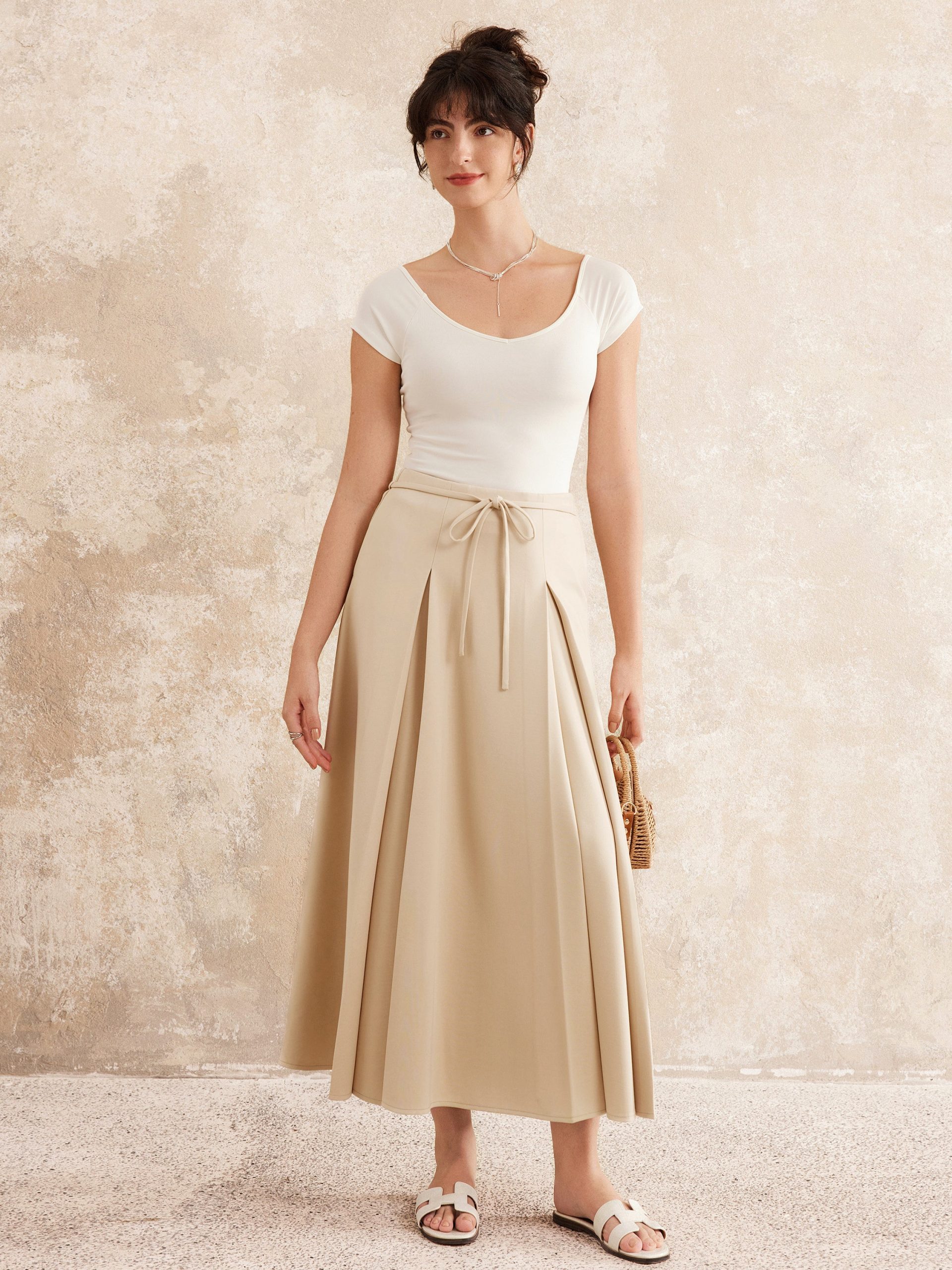 Old Money Pleated Flare Midi Skirt
