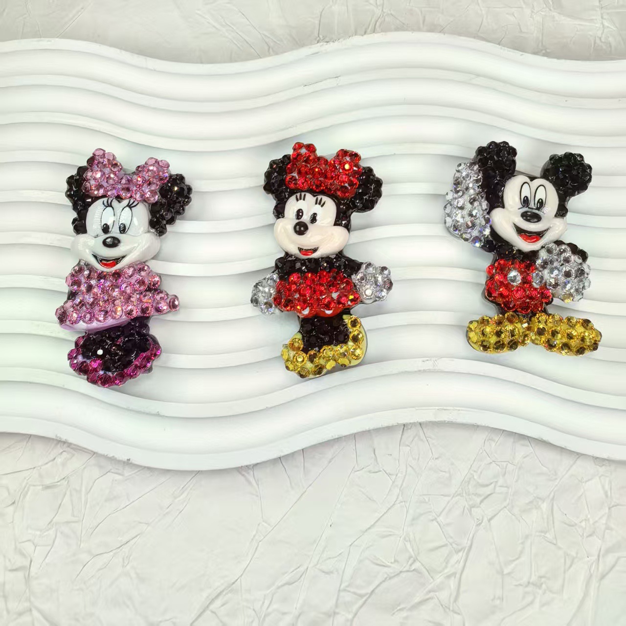 Cartoon Mickey Mouse With Diamonds