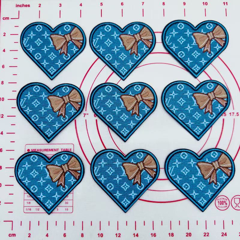 Mid(Iron-on) L-Love Shape Blue Patches