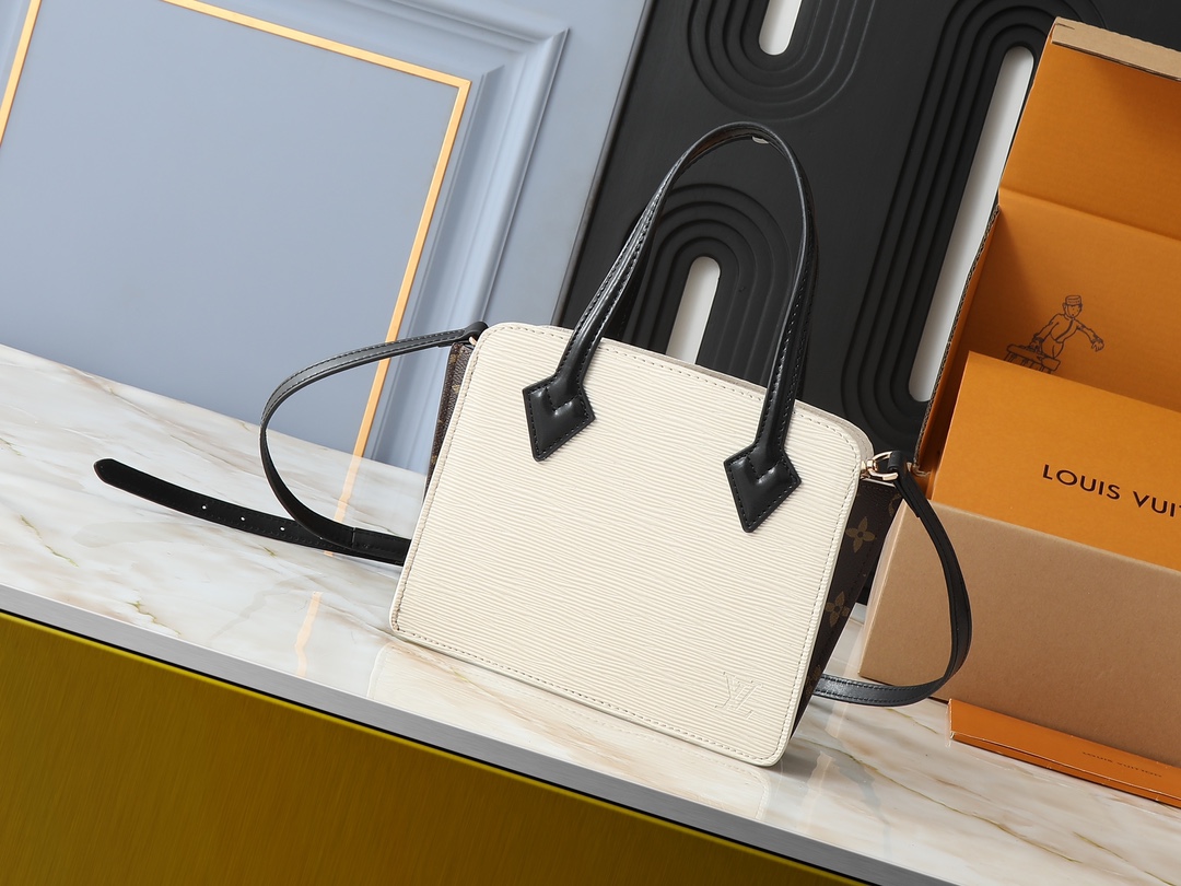 Louis Vuitton Varenne East West crossbody shoulder bag