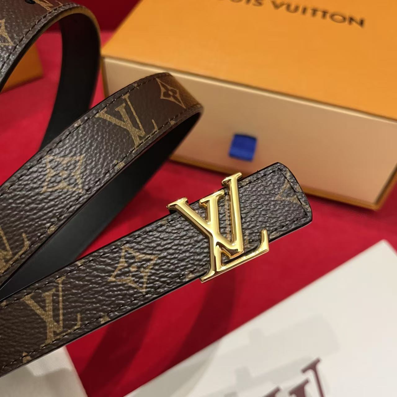 LV leather women's belt