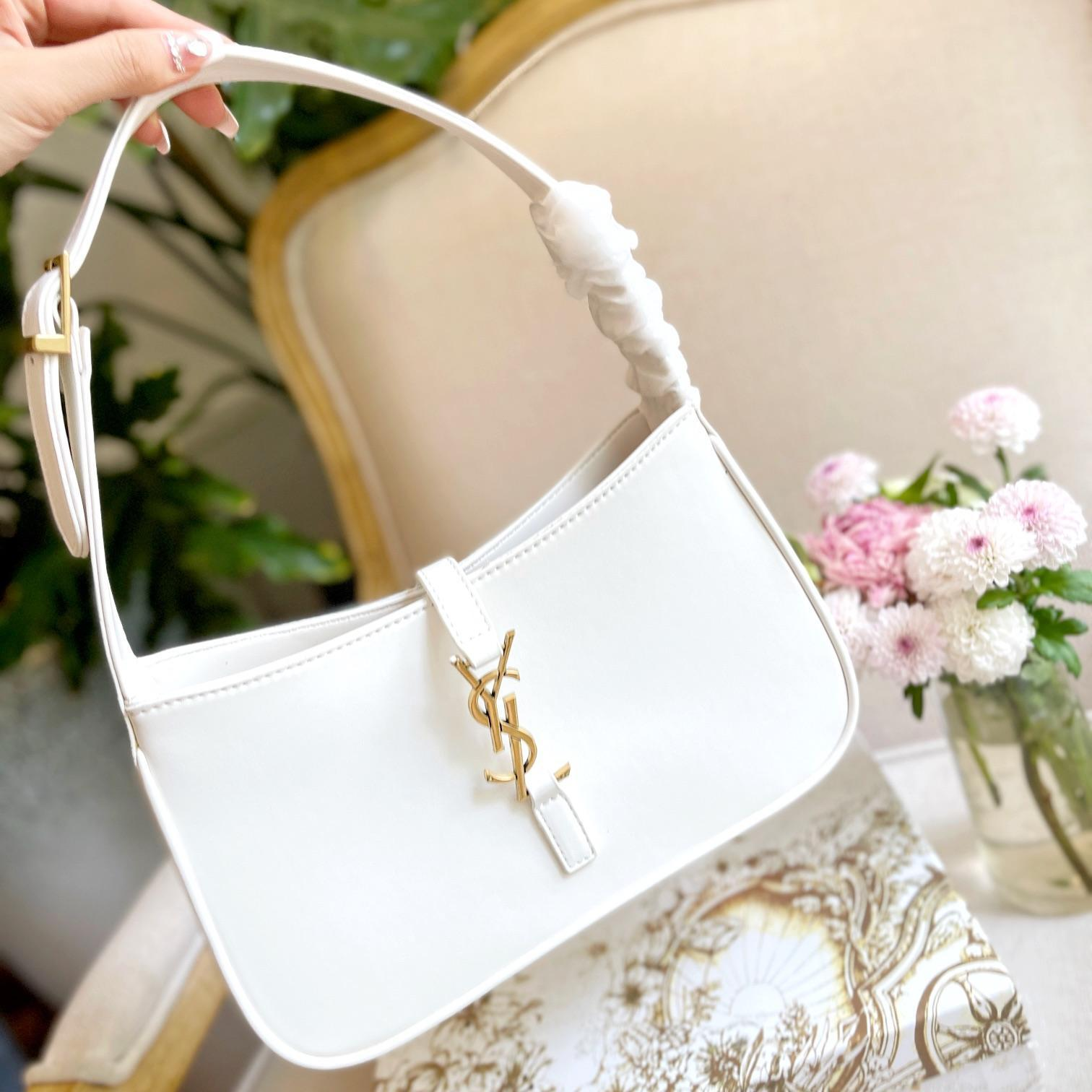 Clearance price: $30 USD, coupon code:Clearance
